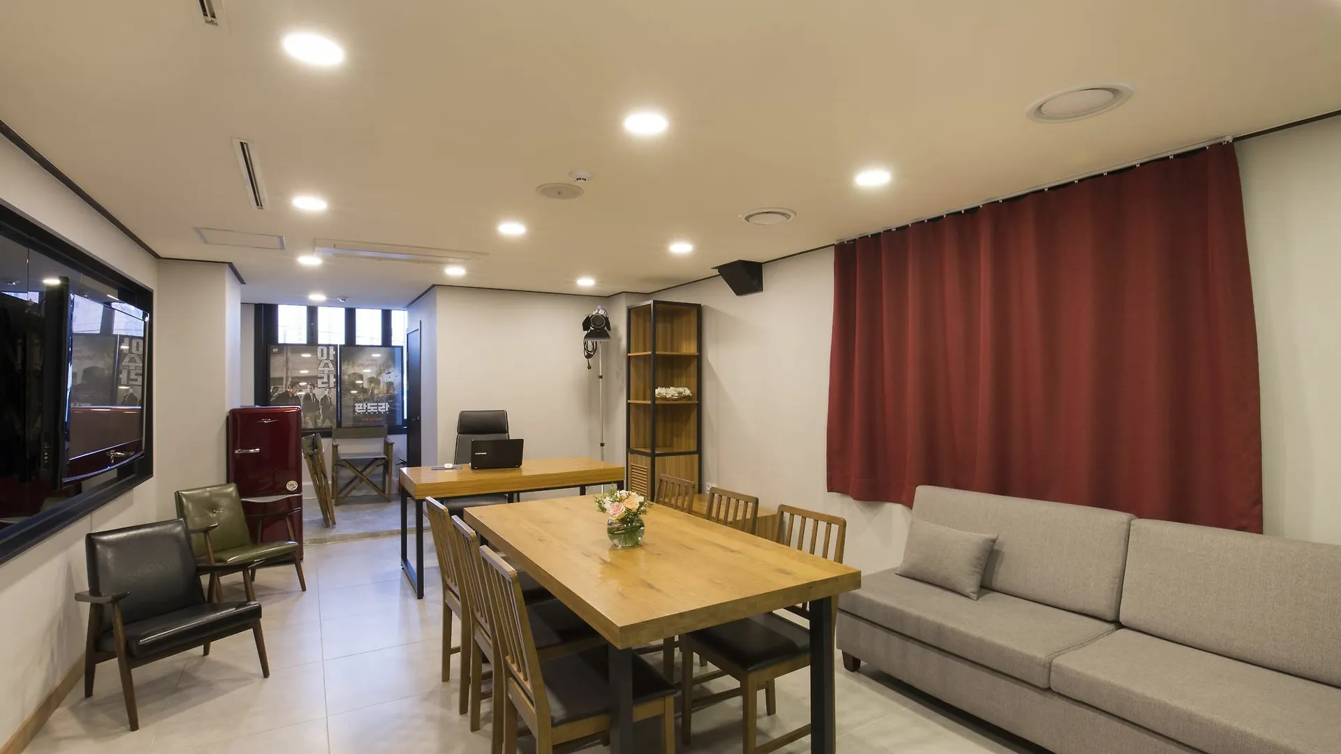 Cinema House Hotel In Busan 3*,